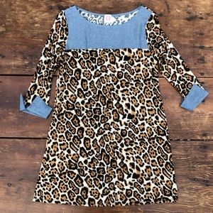 *Wanna B* Leopard print tunic